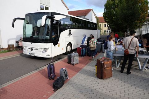 Die einen haben es nach Deutschland geschafft - andere sind aus Pakistan nach Afghanistan abgeschoben worden und schreiben nun a
