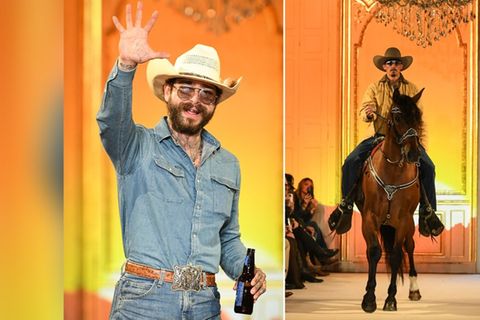 Post Malone und sein tierischer Gast mit Reiter auf dem Laufsteg.