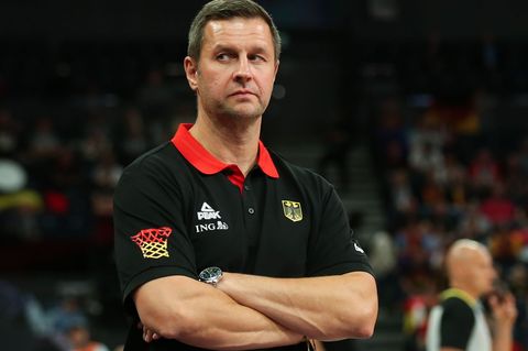 Ibrahimagic wird die Vorrunde als Chefcoach beenden. Foto: Matthias Stickel/dpa