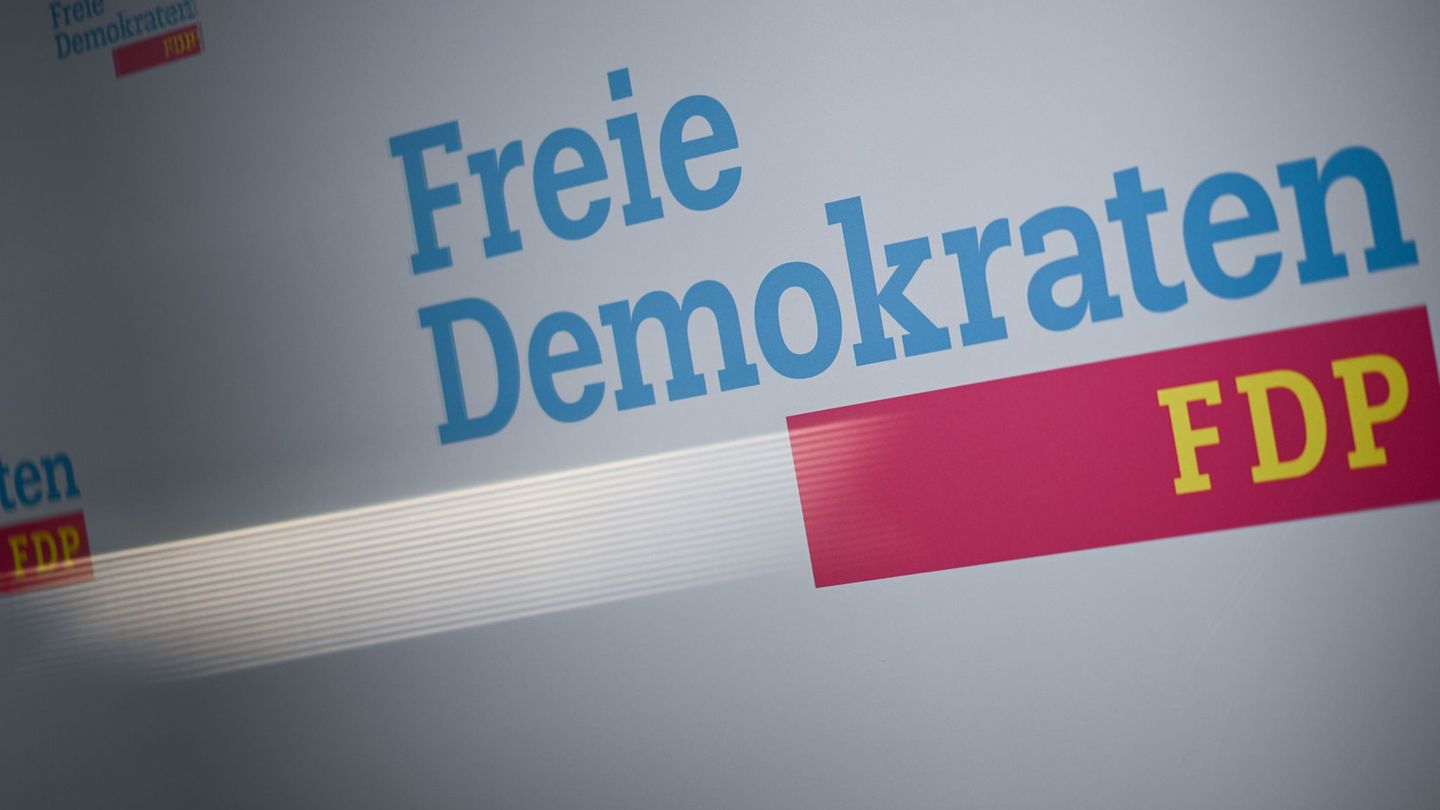 Siyaset: FDP, aday saldırısı hakkında raporlar – Polis soruşturdu