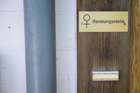 Lüneburg bekommt ein neues Frauenschutzzentrum. Foto: Philipp Schulze/dpa