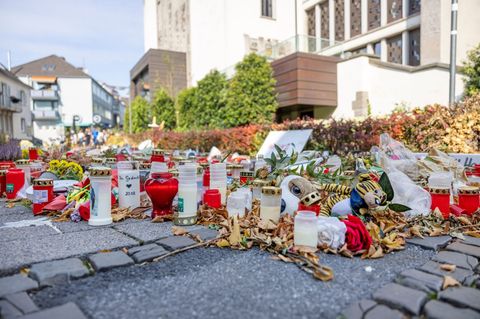 Der mutmaßliche Attentäter von Solingen hätte eigentlich schon 2023 aus Deutschland abgeschoben werden sollen, was aber scheiter