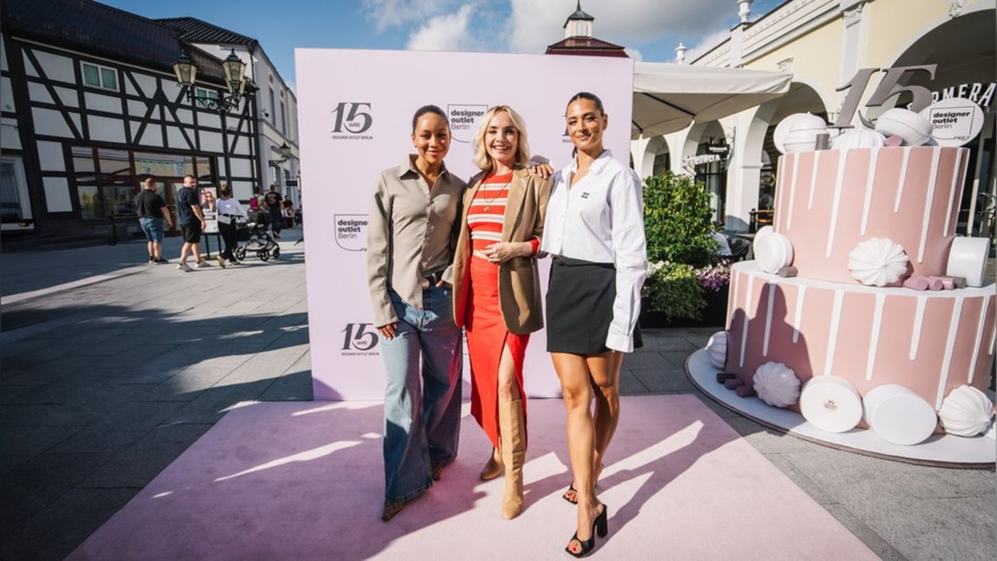 Janin Ullmann: You give insights into your wardrobes