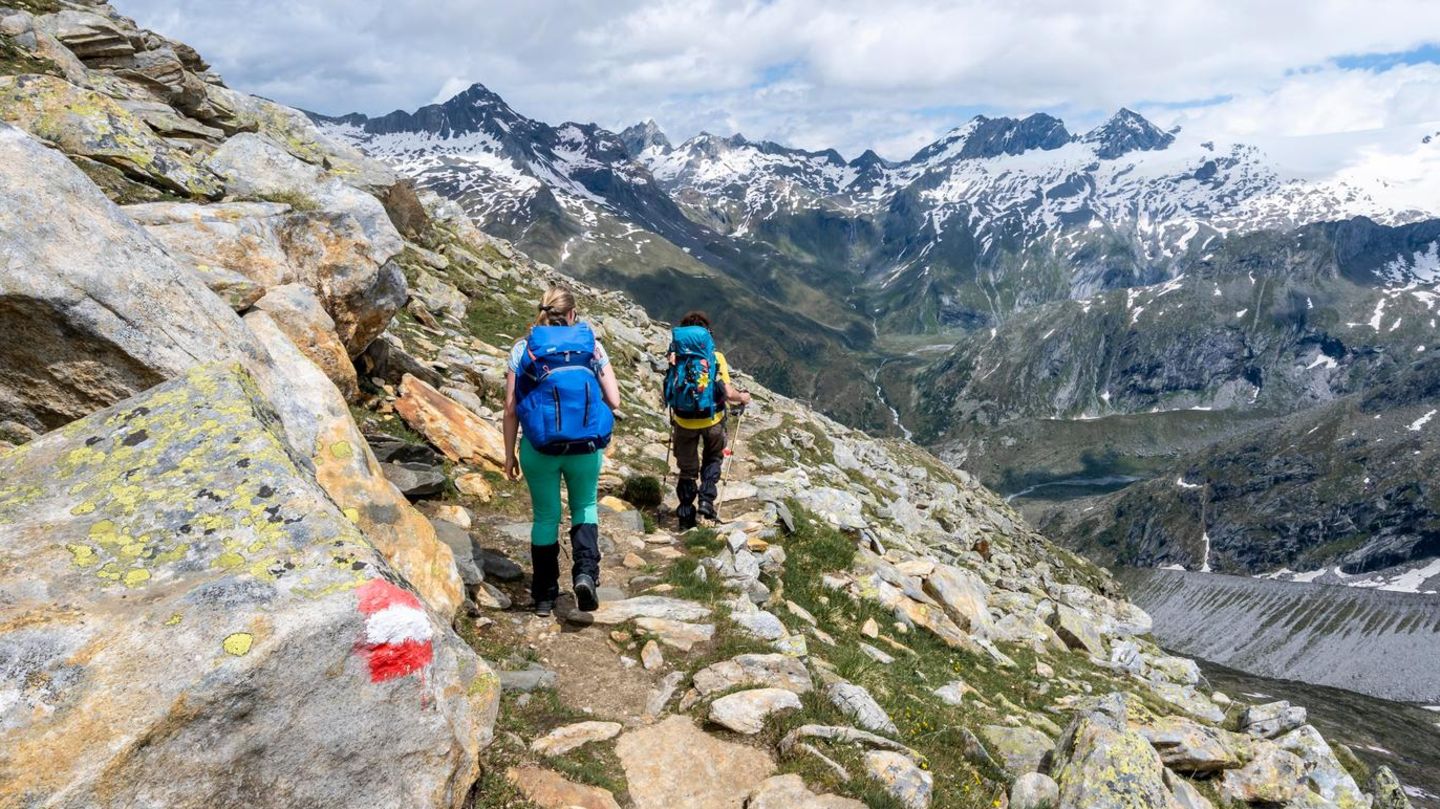 Berg Schwarzenstein, der direkt auf der Grenze zwischen Südtirol und Tirol liegt