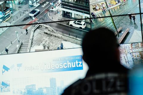 CDU-Landes- und Fraktionschef Manuel Hagel will eine Videoüberwachung wie in Mannheim auch in anderen Städten möglich machen. (A