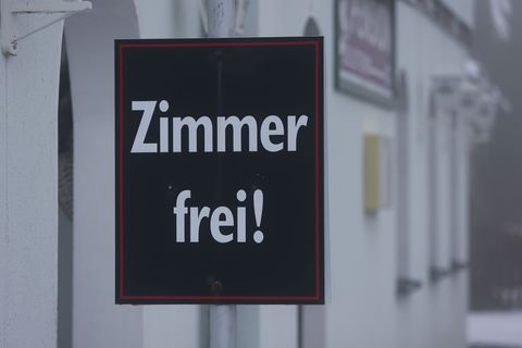Im gesamten Beherbergungswesen verfehlten die Umsätze real das Vorjahresniveau um 3,8 Prozent (Archivbild) Foto: Matthias Bein/d