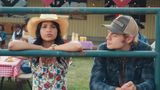 Und dann läuft auf Netflix momentan die zweite Staffel von "Ich und die Walter Boys". Diese Show mag zwar nicht als Vorlage gedient haben,  sie hat aber eine entscheidende Gemeinsamkeit mit "The Summer I Turned Pretty": Eine Dreiecksgeschichte mit zwei ungleichen Brüdern  - plus Cowboystiefel und Pferde. Oder wie es im Netz heißt: Schaut zu, wie Yeehaw-Conrad und Yeehaw-Jeremiah um Yeehaw-Belly kämpfen!