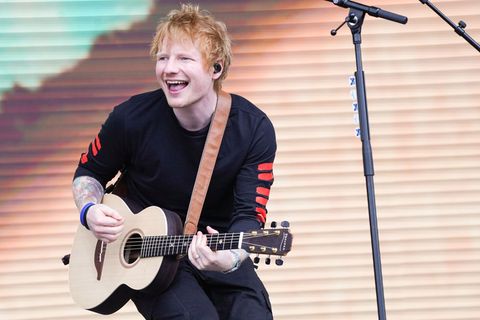 In München wird Ed Sheeran vielleicht auch seine großen Hits wie "Perfect" oder "Bad Habits" spielen. (Archivbild) Foto: Ian Wes