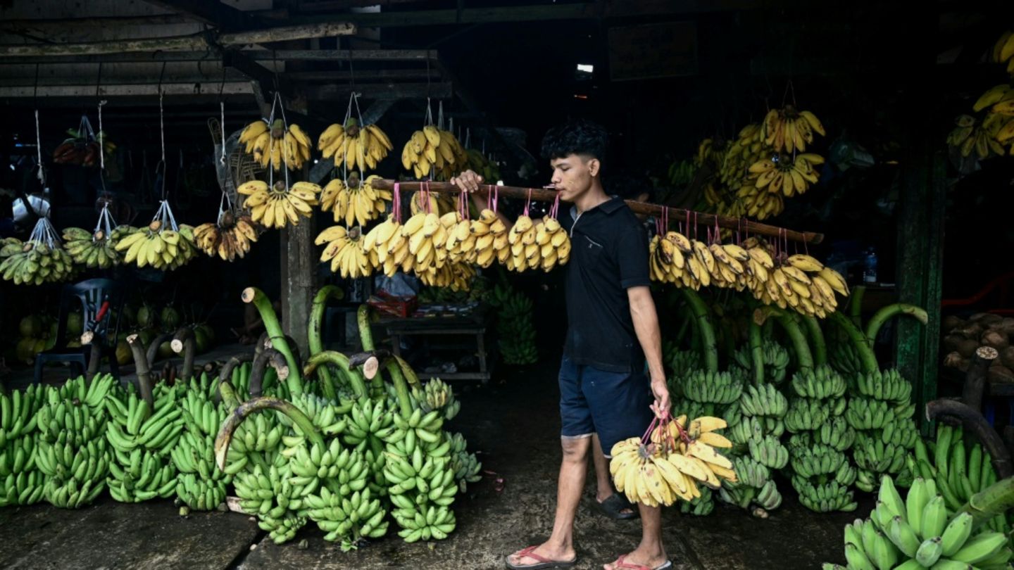 Bananenverkäufer in Myanmar im September 2025