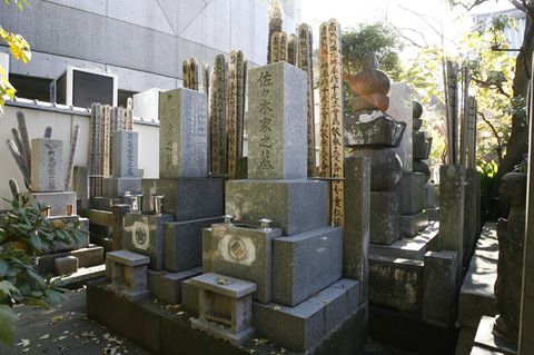 Friedhof in Japans Hauptstadt Tokio (Symbolbild)