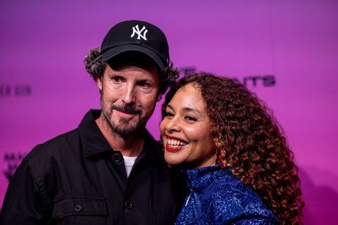 Max Herre hat krankheitsbedingt seine Konzerte mit Partnerin Joy Denalane in den kommenden Monaten abgesagt. (Archivbild) Foto: