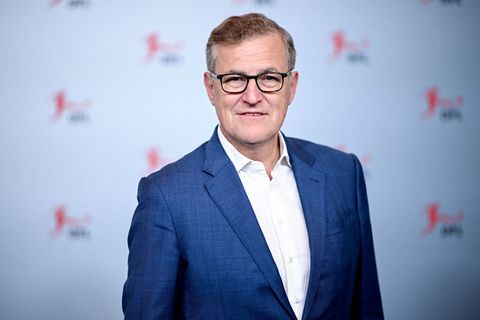 Äußert sich nach Spekulationen über Sportvorstand Max Eberl: Bayern-Chef Jan-Christian Dreesen. Foto: Britta Pedersen/dpa