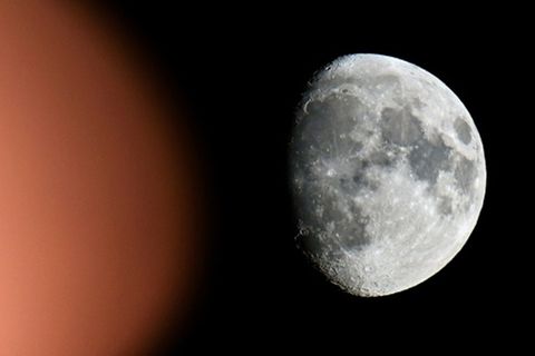 Großer Mond