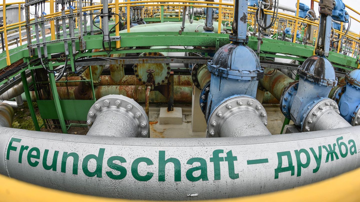 Ukraine War: Rosneft Germany: Oil from Kazakhstan runs again to PCK
