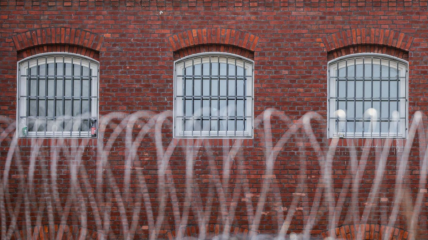 Der Häftling scheiterte bei Fluchtversuch aus JVA Waldheim. (Archivbild) Foto: Jan Woitas/dpa