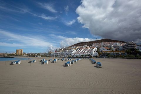 Leerer Strand auf Teneriffa