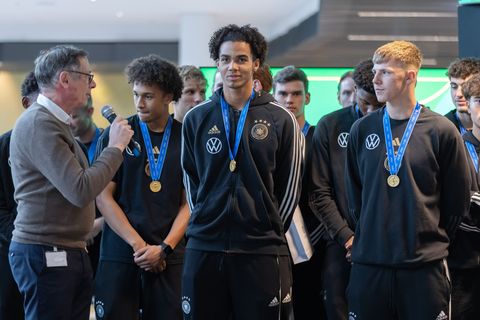 Neuer Milan-Profi: Der deutsche U17-Weltmeister David Odogu. Foto: Jürgen Kessler/dpa