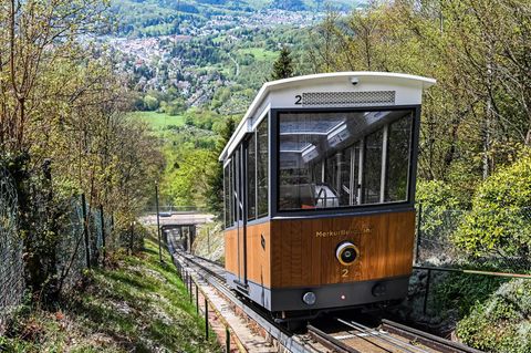 Merkurbergbahn in Baden-Baden: Wie sicher sind die Standseilbahnen im Südwesten? (Archivbild) Foto: Uli Deck/dpa