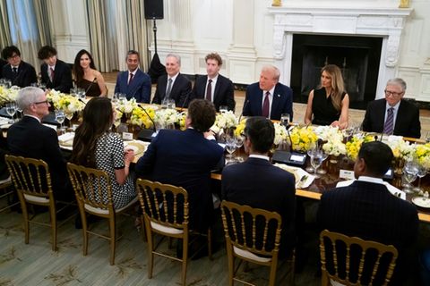 Abendessen mit den Chefs großer Tech-Unternehmen im Weißen Haus