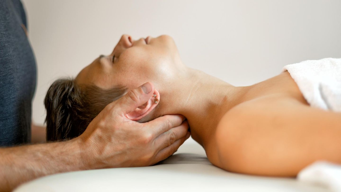 Bilimsel olarak kontrol edildi: Osteopati gerçekten ne yapabilir?