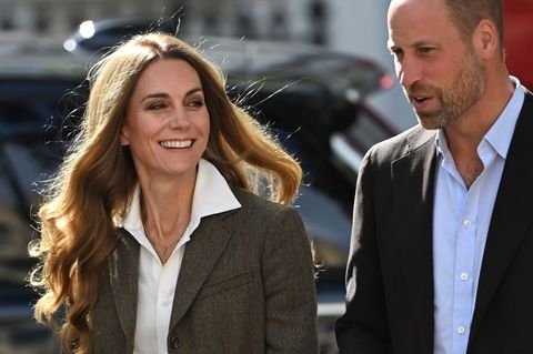 Kate zeigte sich erstmals in der Öffentlichkeit mit blonden Haaren. Foto: Eddie Mulholland/Pool Daily Telegraph/AP/dpa