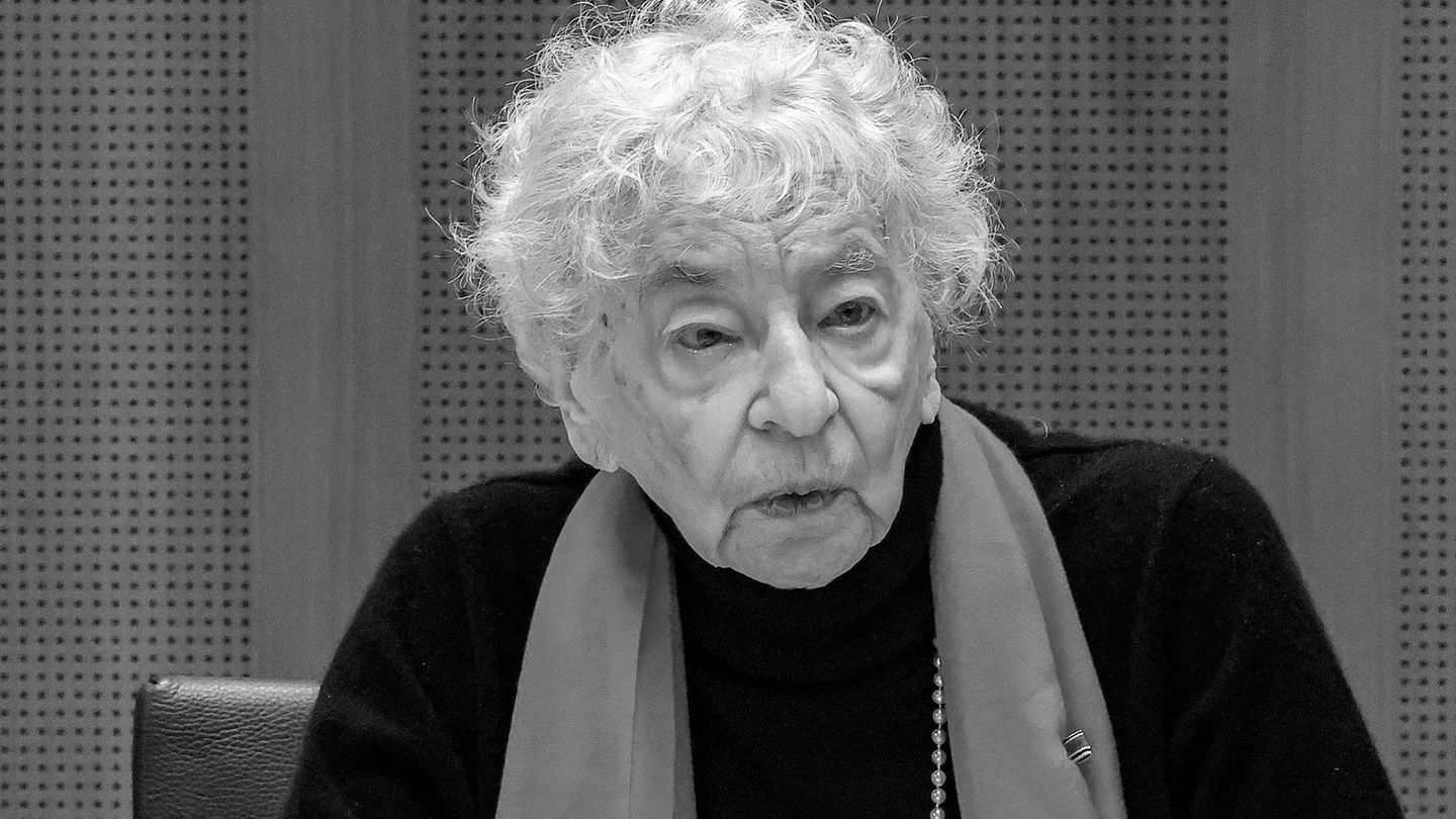 Die im mittelfränkischen Fürth geborene Journalistin und Schriftstellerin Ruth Weiss ist mit 101 Jahren gestorben. (Archivbild)