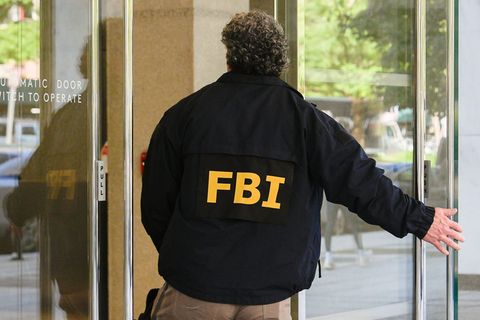 Das FBI und weitere Ermittler untersuchen zu möglicher illegaler Beschäftigung von Koreanern in den USA. (Symbolbild) Foto: Juli
