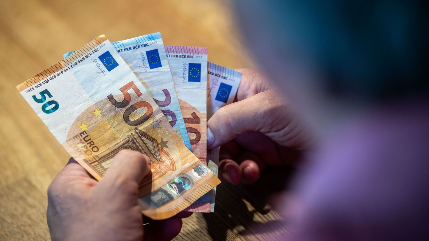 Zusatz- und Sonderversorgung für Rentner im Osten kosten die östlichen Bundesländer immer noch Milliardenbeträge. (Symbolbild) F