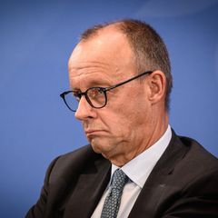 Bundeskanzler Friedrich Merz, Symbolbild Streichung Bundesbeauftragte