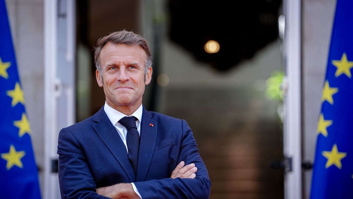 Mit der Teilnahme von Emmanuel Macron werde der Festakt einer der europäischsten Tage der Deutschen Einheit, die es je gab, sagt
