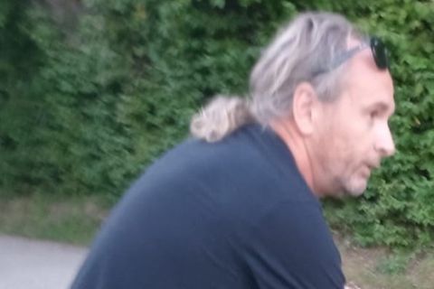 Wer kennt diesen Mann? Er soll in Wien das Baby in einem Kinderwagen zurückgelassen haben