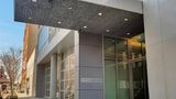 Der Eingang zum Chelsea Art Tower
