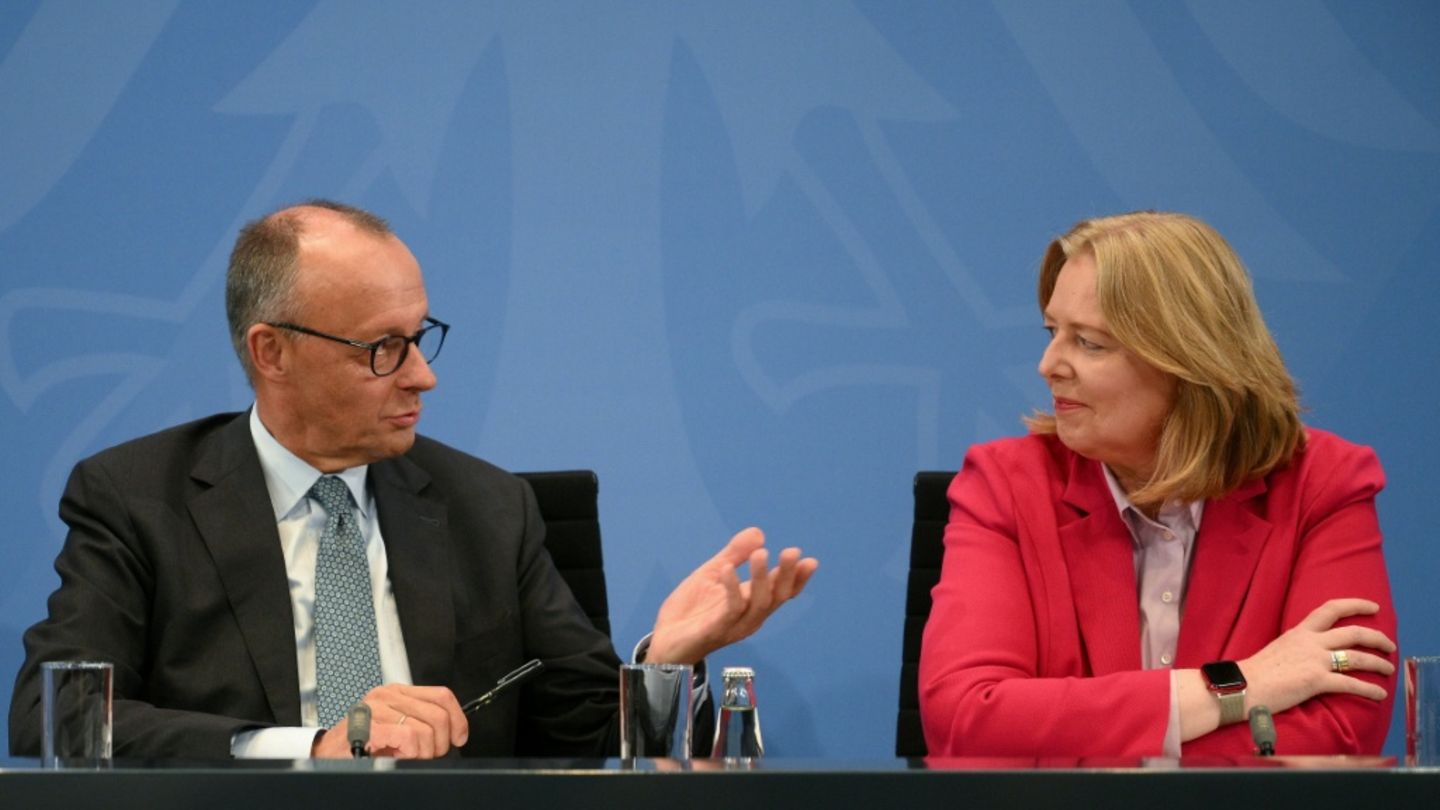 Kanzler Merz und Arbeitsministerin Bas