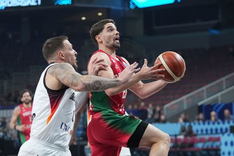 Deutschlands Basketballer hatten mit Portugal mehr Mühe als erwartet. Foto: Sergei Grits/AP/dpa