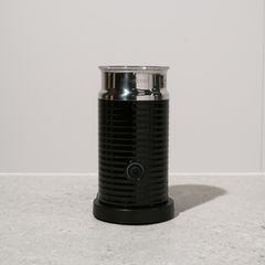 Nespresso Milchaufschäumer