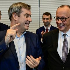 Söder (l.) und Merz im Februar