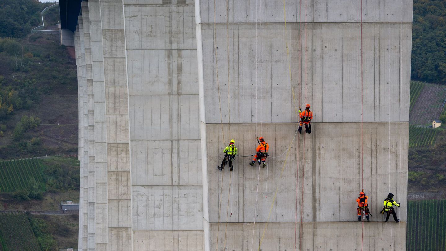 Der Landesbetrieb Mobilität ist für rund 5.800 Brücken von Bundes-, Landes- und Kreisstraßen in Rheinland-Pfalz zuständig. (Arch