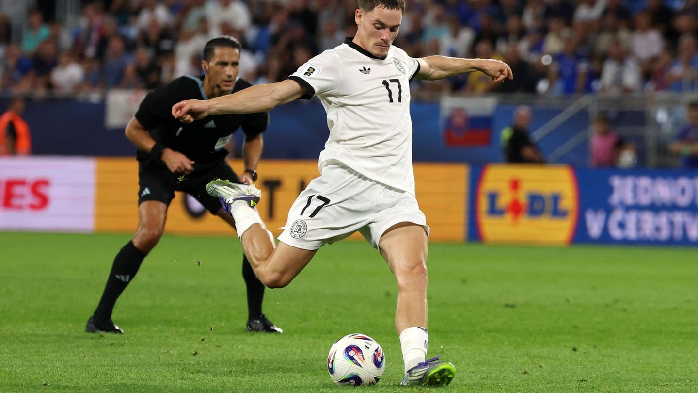 Here Germany runs against Northern Ireland on Free TV and Livestream