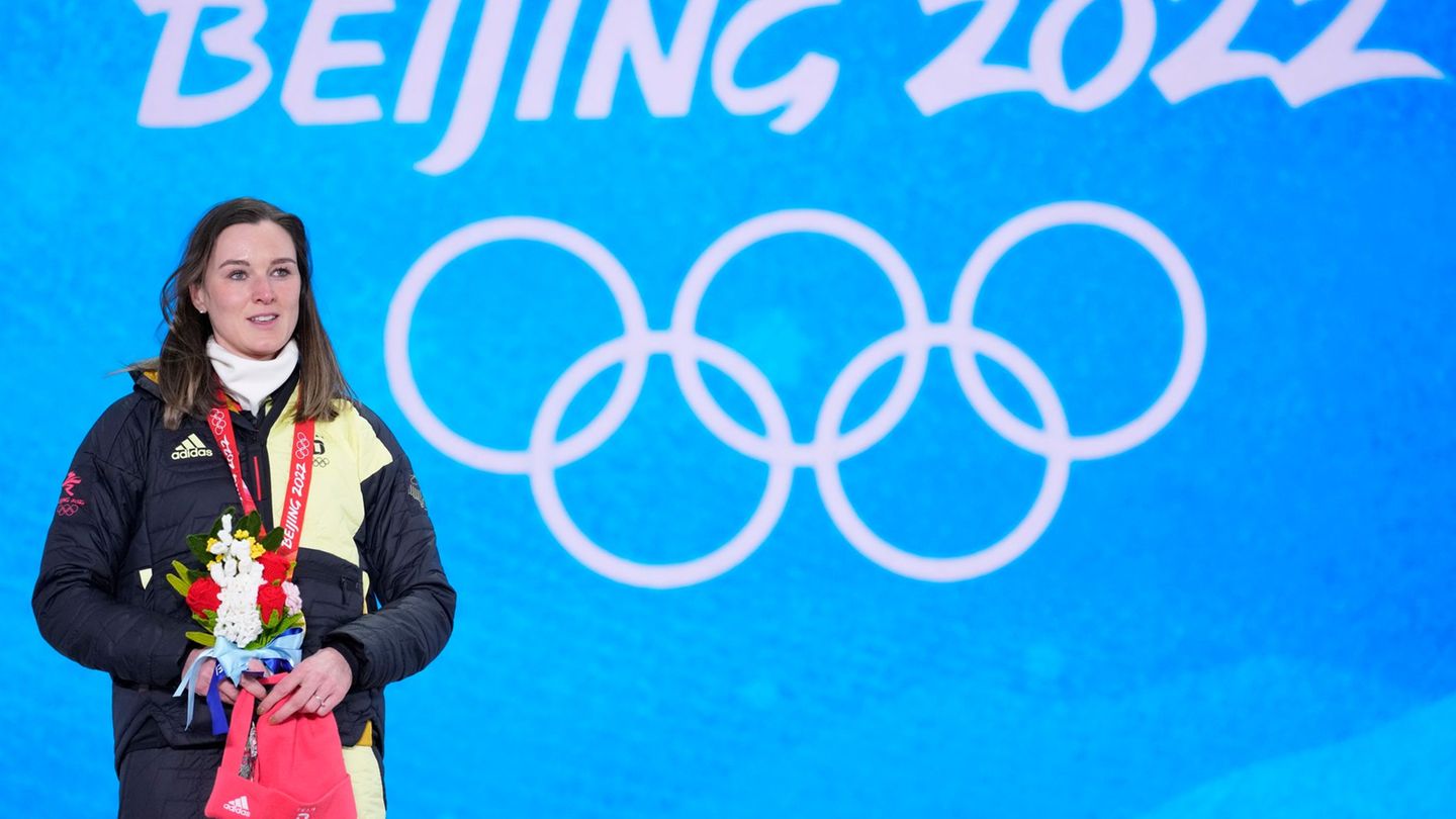 Die ehemalige Biathletin Denise Herrmann-Wick hat erneut Nachwuchs bekommen. Foto: Andrew Medichini/AP/dpa