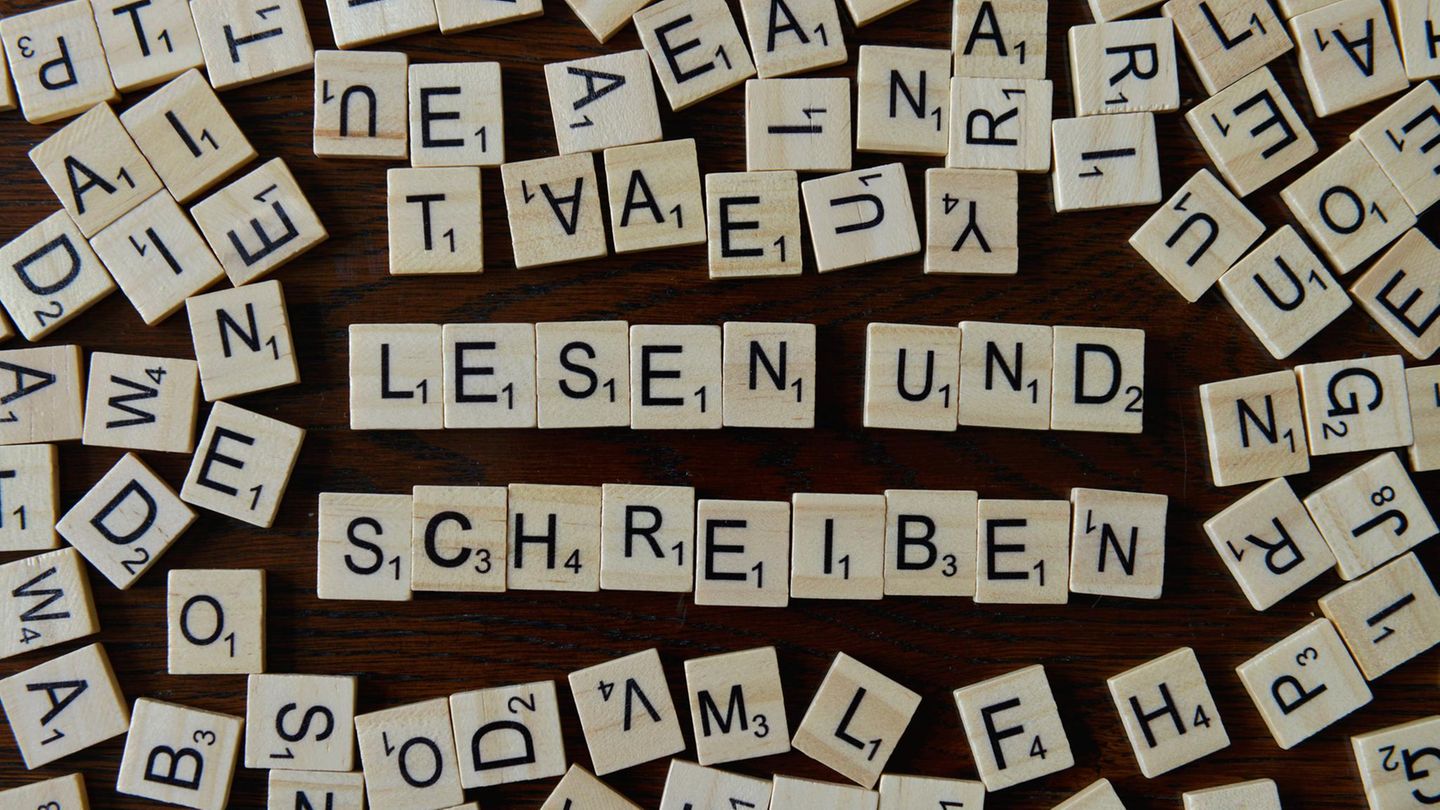 Lesekompetenz: Scrabble-Spiel Lesekompetenz: Scrabble-Spiel