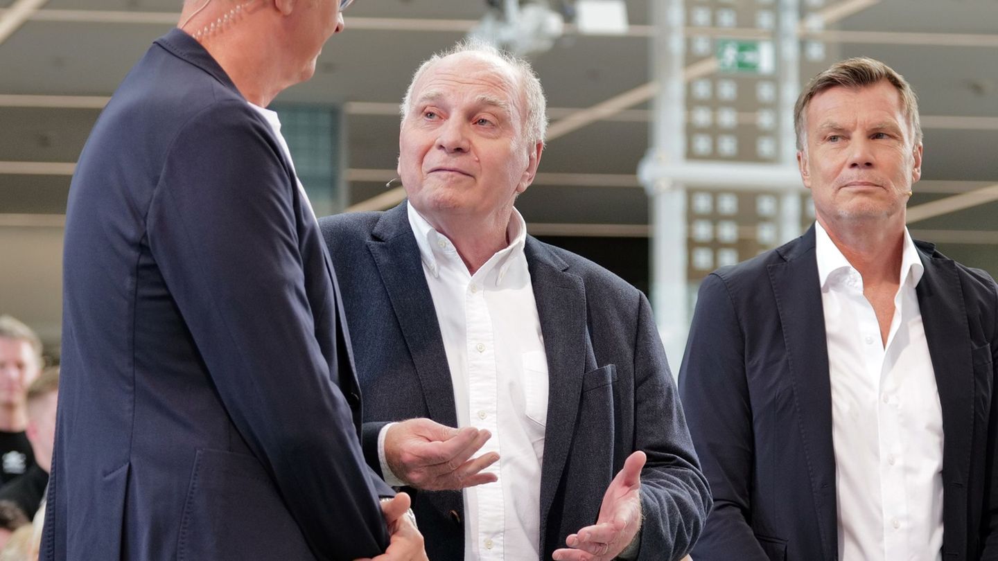 Uli Hoeneß (m) bezieht im Doppelpass Stellung. Foto: Uwe Lein/dpa