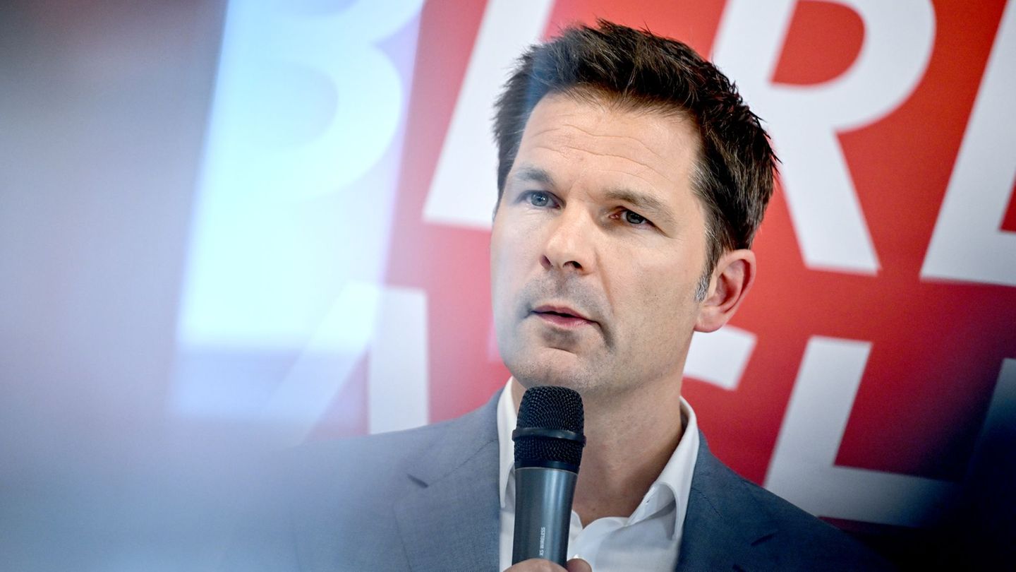 Steffen Krach will die Probleme auf dem Berliner Wohnungsmarkt angehen (Archivbild). Foto: Britta Pedersen/dpa
