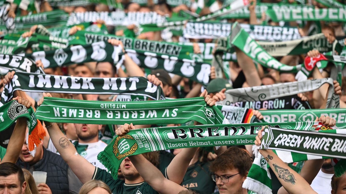 Fans von Werder Bremen. (Archiv) Foto: Carmen Jaspersen/dpa