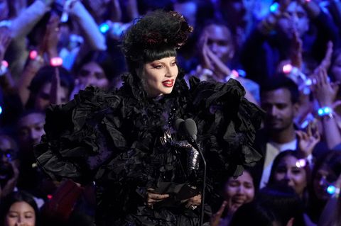 Für Lady Gaga war es ein aufregender Abend: Sie bekam mehrere Preise – und trat danach noch bei einem Konzert auf