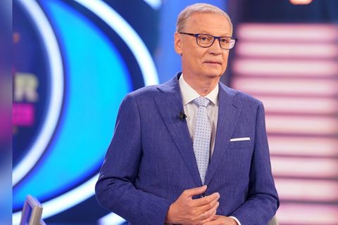 Günther Jauch kehrt angeschlagen zurück.