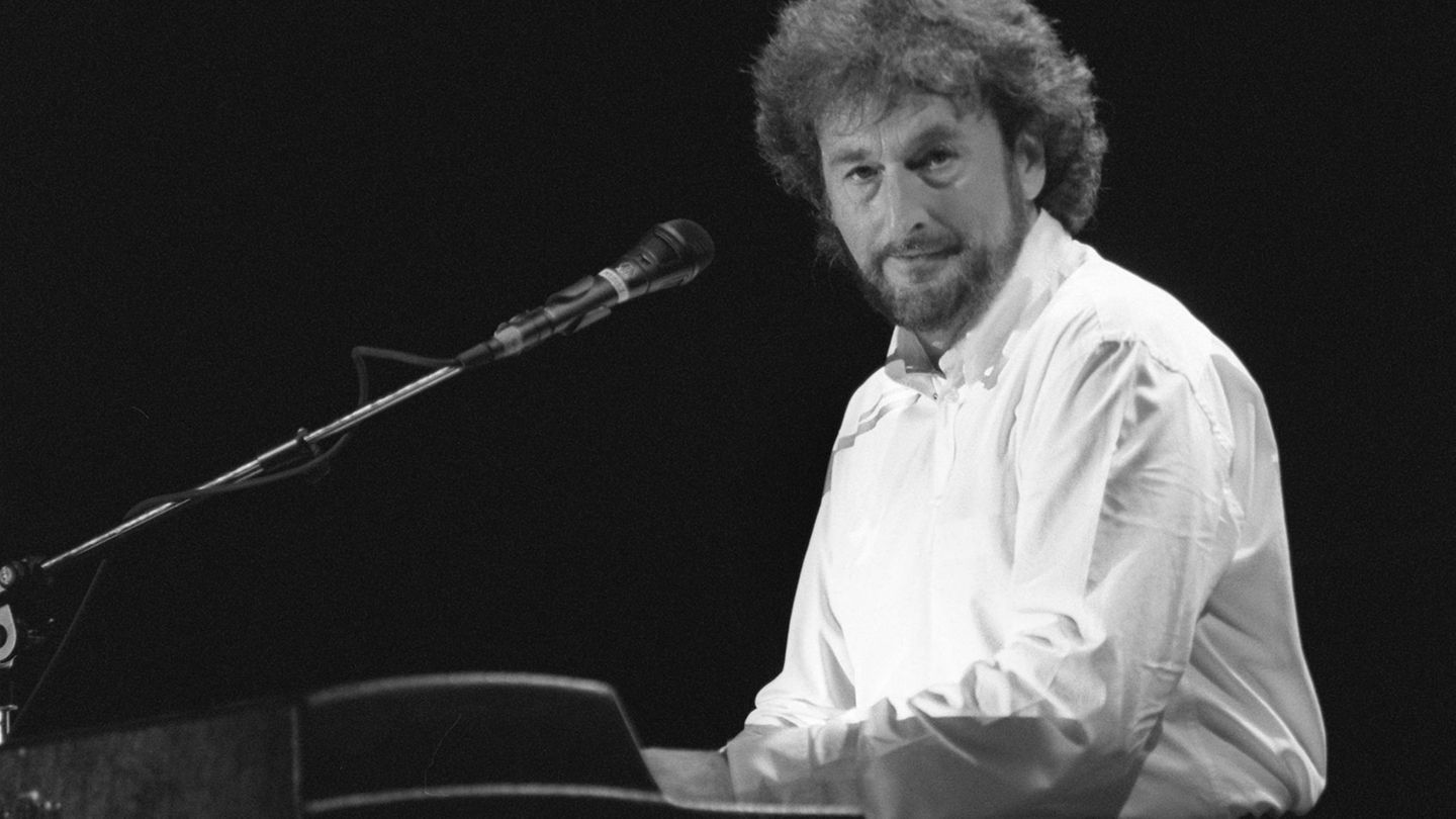 Efsanevi rock grubu: Supertramp şarkıcısı Rick Davies öldü