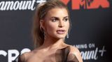 Sie sorgte für Verwirrung: Jessica Simpson kam im schwarzen Tüllkleid zur Verleihung - und wurde von vielen Fans kaum erkannt. "Sie sieht toll aus - aber ganz anders", so der Tenor im Netz. Zu den Spekulationen um mögliche Schönheitseingriffe hat sich die 45-Jährige bisher nicht geäußert