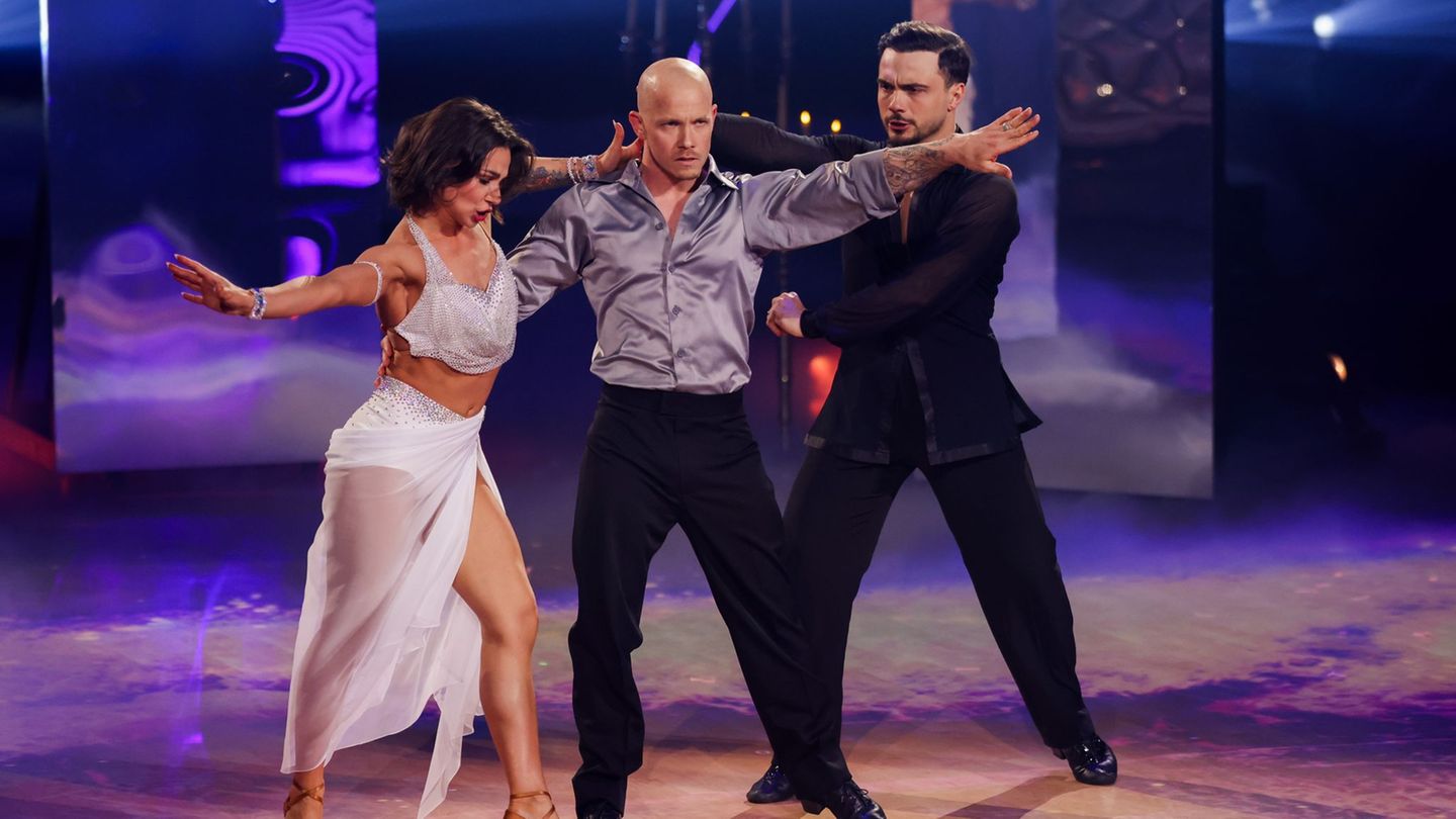 "Let's Dance"-Profitänzer Anastasia (l.) und Sergiu Maruster (r.) haben ihre Traumhochzeit gefeiert. Mit Ex-Turnprofi Fabian Ham