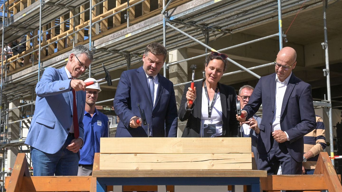 Auf dem Weinberg Campus soll in Zukunft mehr Raum für Innovation sein. Foto: Heiko Rebsch/dpa