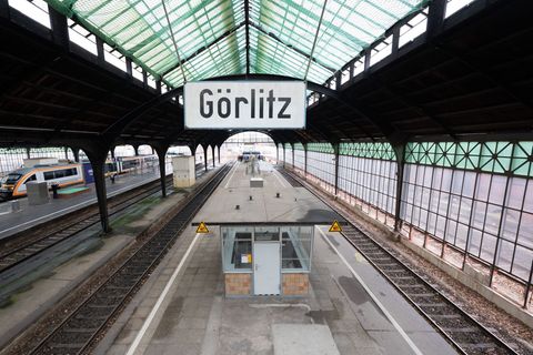 Am Görlitzer Bahnhof beginnt eine zentrale Bauphase (Archivbild) Foto: Sebastian Kahnert/dpa